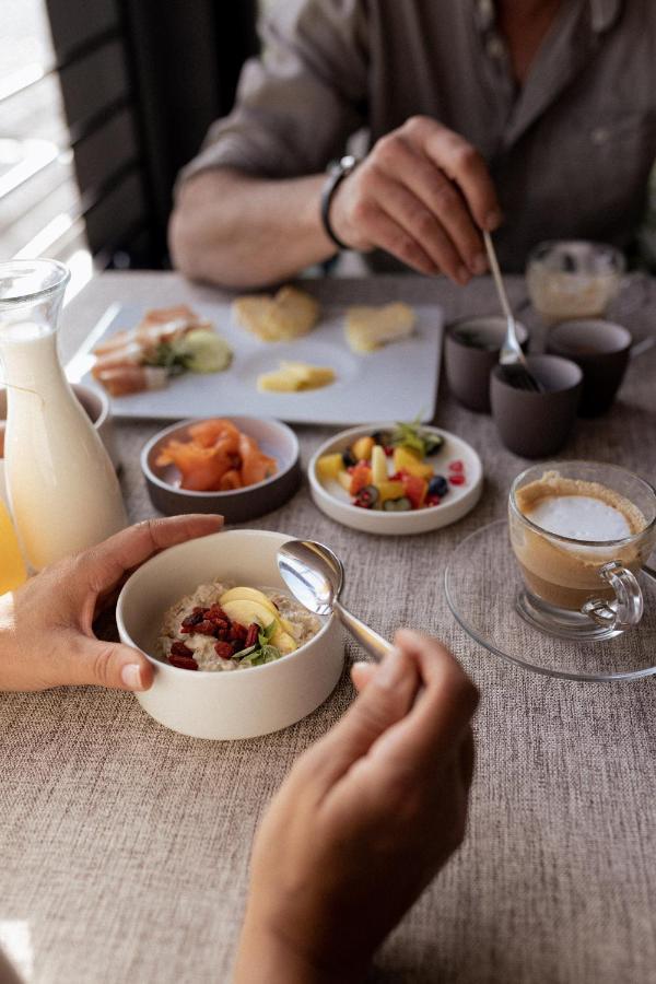 Culinaria Living Appartement Tirol Buitenkant foto