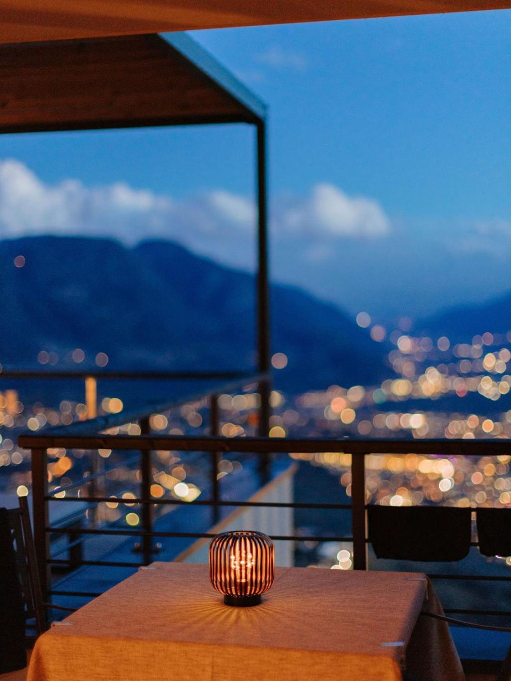 Culinaria Living Appartement Tirol Buitenkant foto